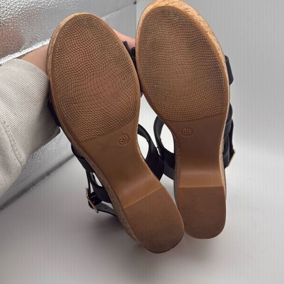 CUSHIONAIRE Women's Russ cork wedge sandal +Memory Foam SIZE 8 BLACK PREOWNED - Picture 7 of 7